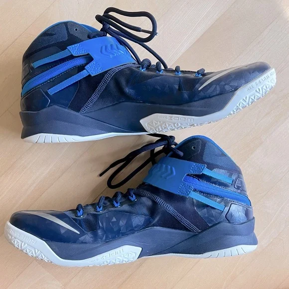 LeBron Zoom Soldier 8 'Midnight Navy' - Picture 5 of 15